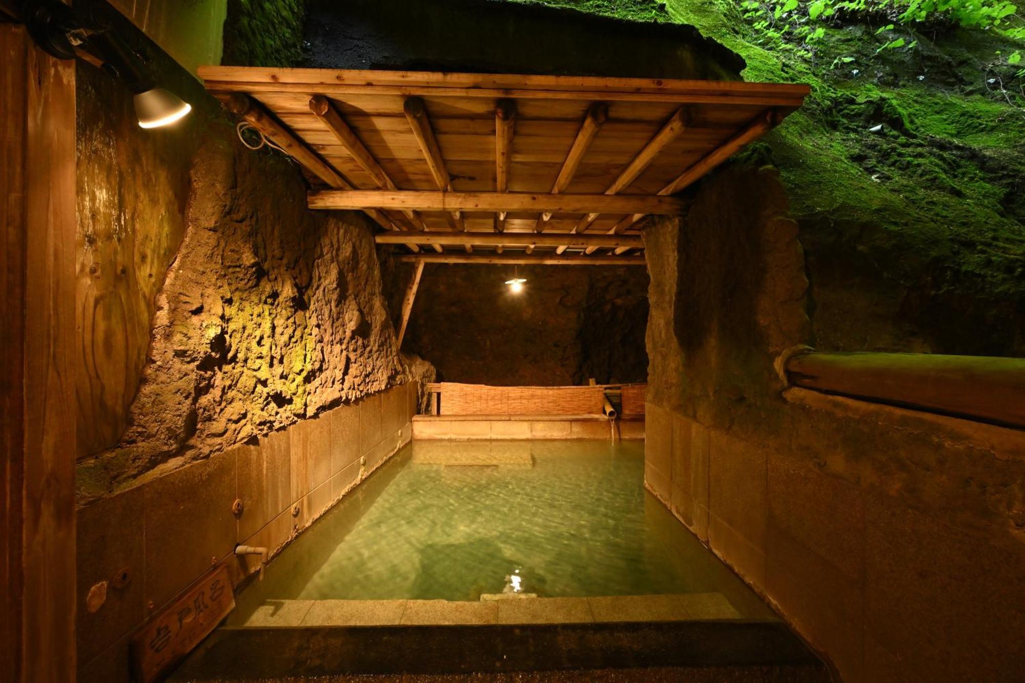 Osakaya Ryokan Hotel Kusatsu  Exterior photo