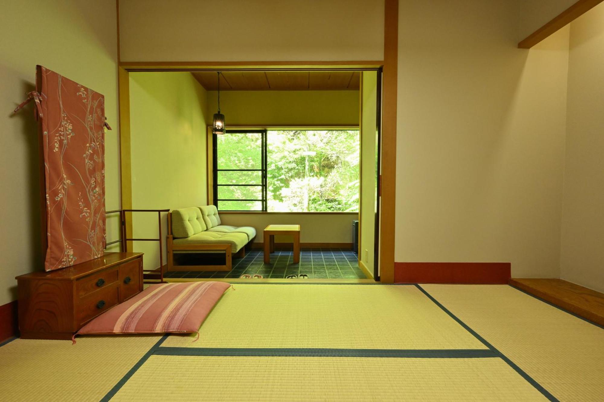 Osakaya Ryokan Hotel Kusatsu  Exterior photo